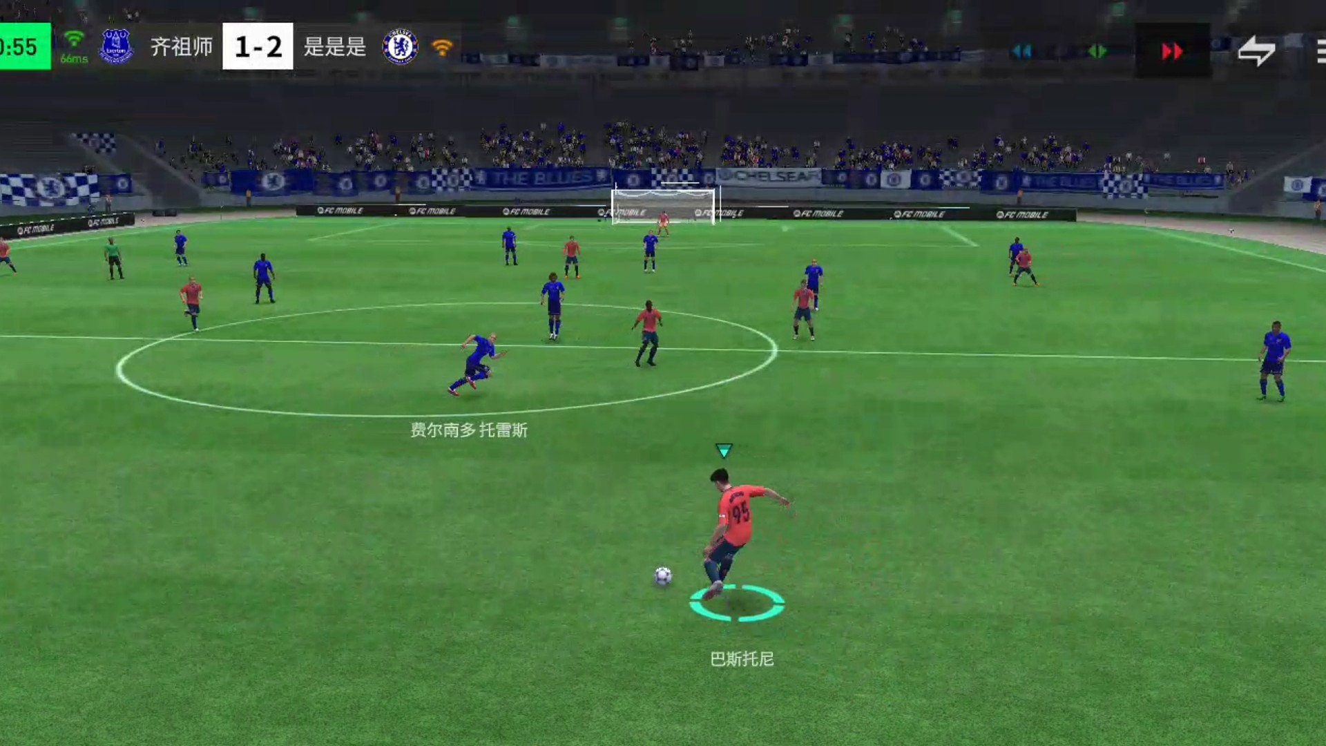 加强中场球员带球突破战术 破高压逼抢=加强中路冲击力 摇杆左右丝滑摆动 闪开搓射角度