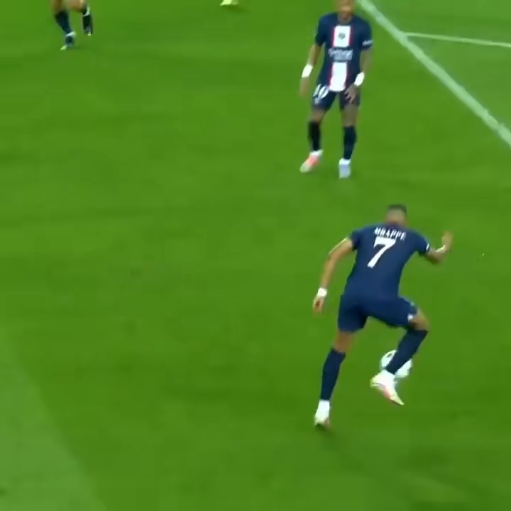 “明明知道他会瞄着远角射近角，但就是都防不住” #足球#欧洲杯