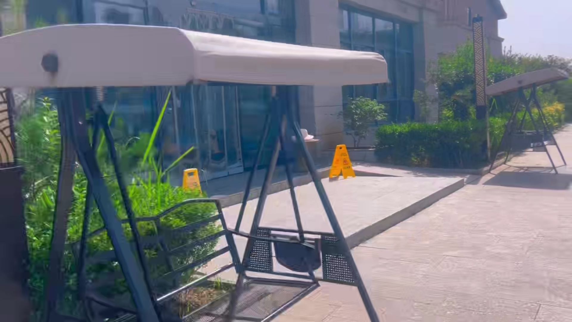 温泉泡汤，忘却烦恼！