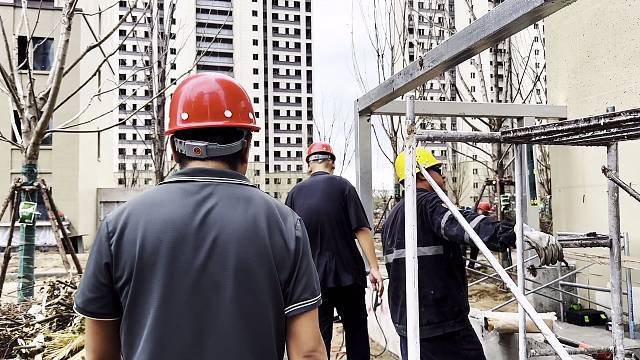包头世茂云锦2期138平整装进行中 #全屋定制 #装修 #包头石总说装修