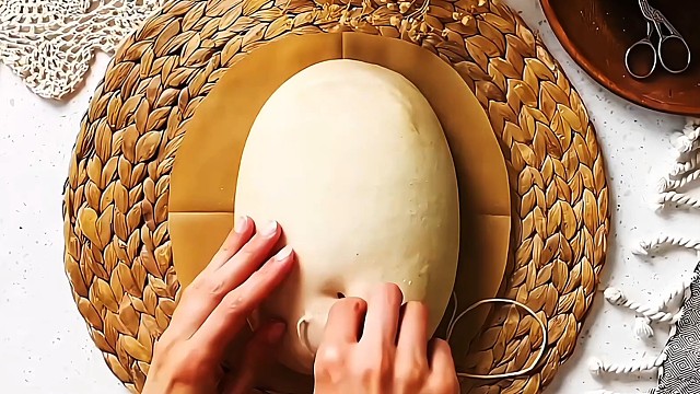 大学生放弃百万年薪回家创业做面包，竟实现了财富自由