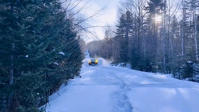 烏蘭布統(tǒng)下雪了，快來掏雪吧伙伴們