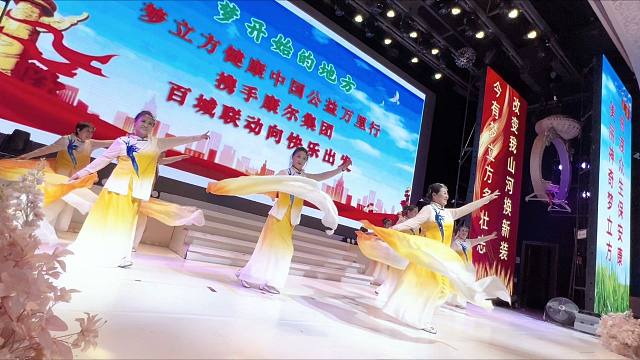 我發(fā)布了一個(gè)新視頻，快來(lái)圍觀吧！