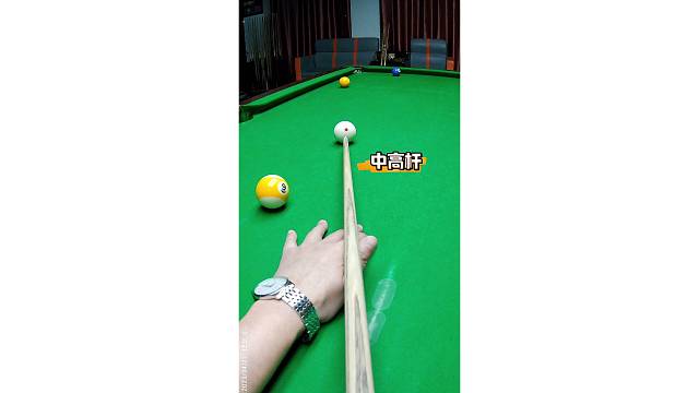 直男們的較量，每個角度都透露著斯文的策略