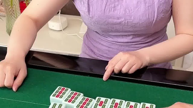 這樣的牌難道不炸胡？