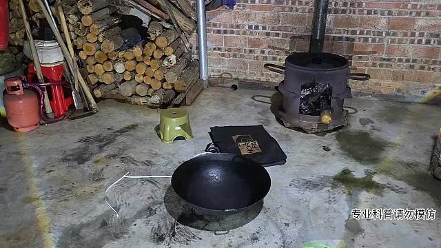 爆炸節(jié)目效果，精彩不能錯(cuò)過?。。。?/></span><div   id=