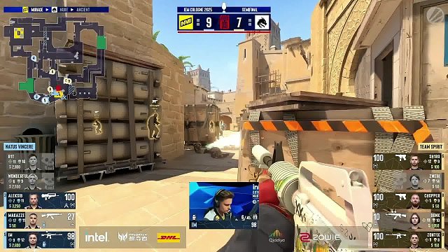 CS2年度最炸裂操作！donk突破+下包+絲血守包五殺ACE