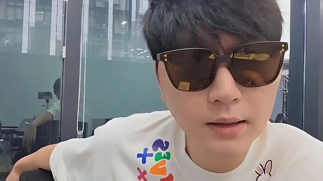 小酷逛瓦子拿下的公司場(chǎng)地，并透露與瓦子三七分！