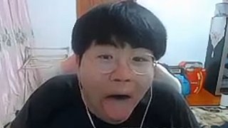 兮夜平時(shí)都吃這么好嗎？瞳夕夫妻倆做客姿態(tài)直播間這身材太好了吧