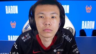 張嘉文拍賣失策錢沒(méi)花光？三星選手撿漏現(xiàn)場(chǎng)驚呆