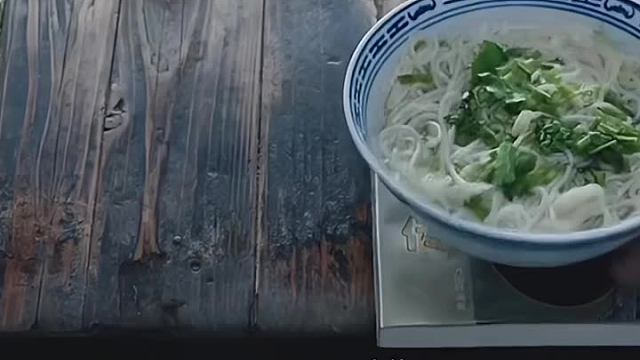 表面上收的是保護(hù)費(fèi)，其實(shí)收的是物業(yè)費(fèi)