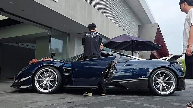 車內(nèi)反光困擾調(diào)試毛巾方案