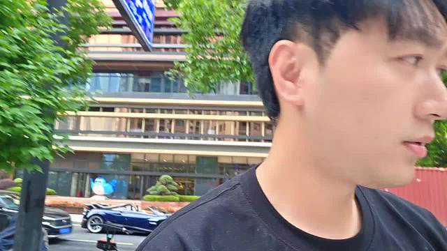 六子電話不接多次呼叫未回應(yīng)