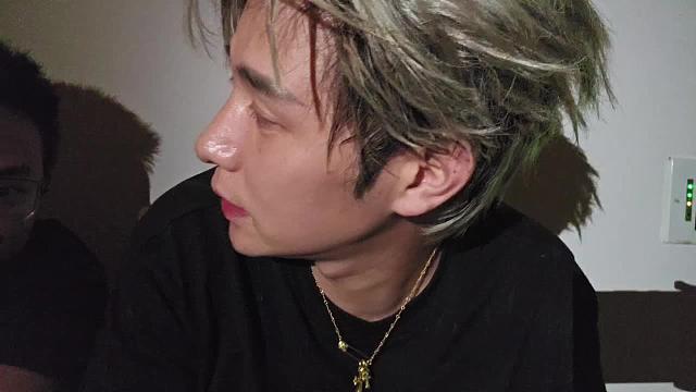 關(guān)心觀看流暢度主動詢問反饋