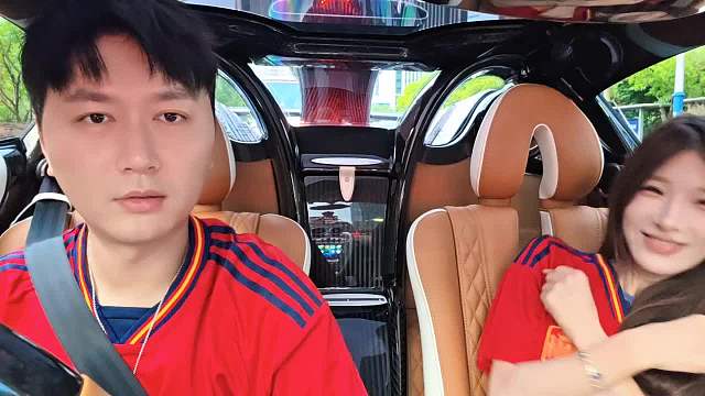 談感情自嘲暖男不如小雅美