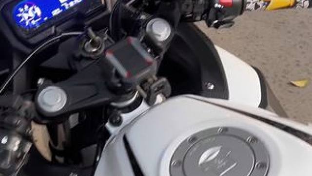 #cbr400r 大家早上一般熱車多久啊#冬季騎行
