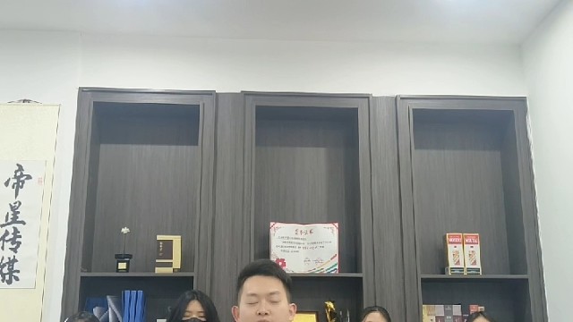 年度車王預(yù)祝江章闖奪冠