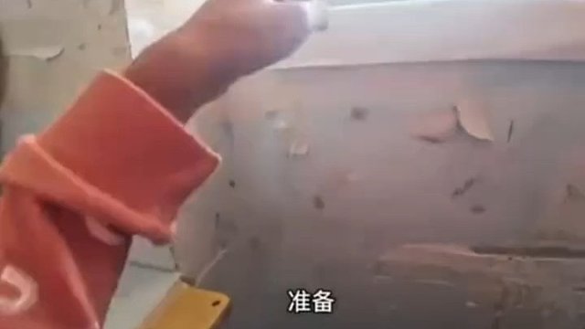 我終于知道為什么我讀書的時候那么瘦了。連吃飯都在奔跑！