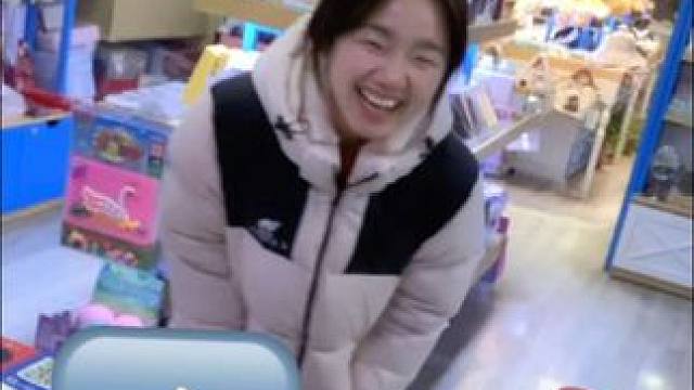 《震驚?。?！刁蠻顧客竟然是我室友》#渾身都是戲 #過家家大人版