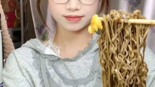 vlog｜控制飲食一天1300大卡都吃了啥 #女大學(xué)生日常生活 #記錄真實(shí)生活  #我的日常vlog