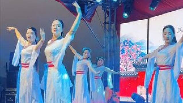 志幾團隊邵陽縣小溪市鄉(xiāng)李府演出 演出效果非常出彩 #志幾團隊 #演出現場視頻 #臺上一分鐘臺下十年功