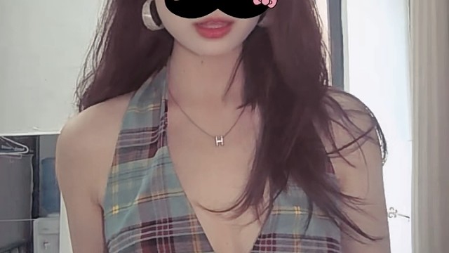 04女大學(xué)生