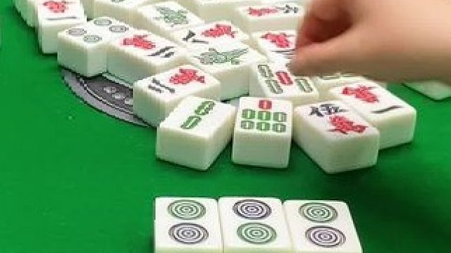 成麻換三張 四川麻將：合川有不有一起玩的小伙伴