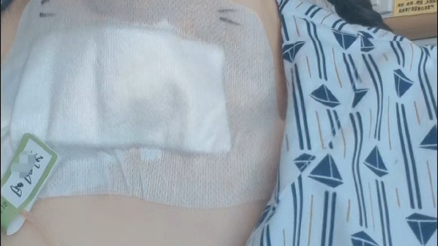 封心鎖愛(ài)，無(wú)情便可控全局，往后余生，只求財(cái)，不求愛(ài)