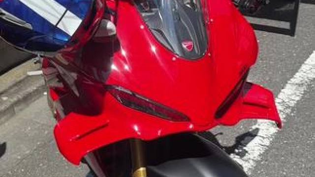 偏愛 #心愛的小摩托 #女騎 #杜卡迪 #PanigaleV4S #女人的玩具