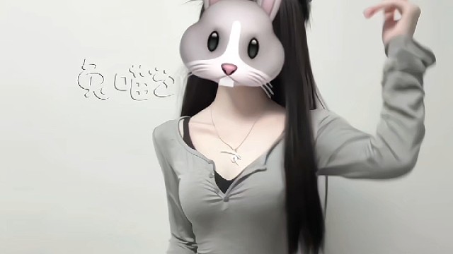 不能成天我一個(gè)人欺負(fù) ??^??