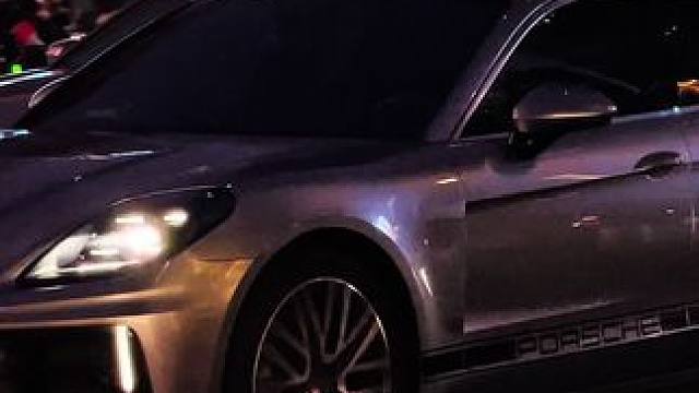全網(wǎng)都是小米su7ultra，還有誰記得你？#保時(shí)捷帕拉梅拉 #dou是好車 #原創(chuàng)視頻
