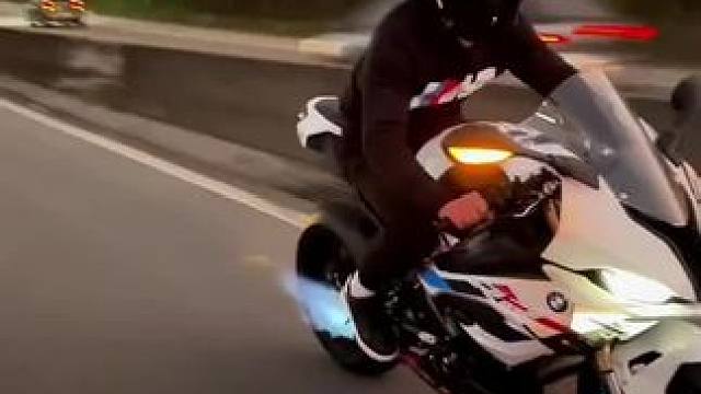 摩托車還得是看巴西人玩 #摩托車 #機(jī)車  #騎行日常