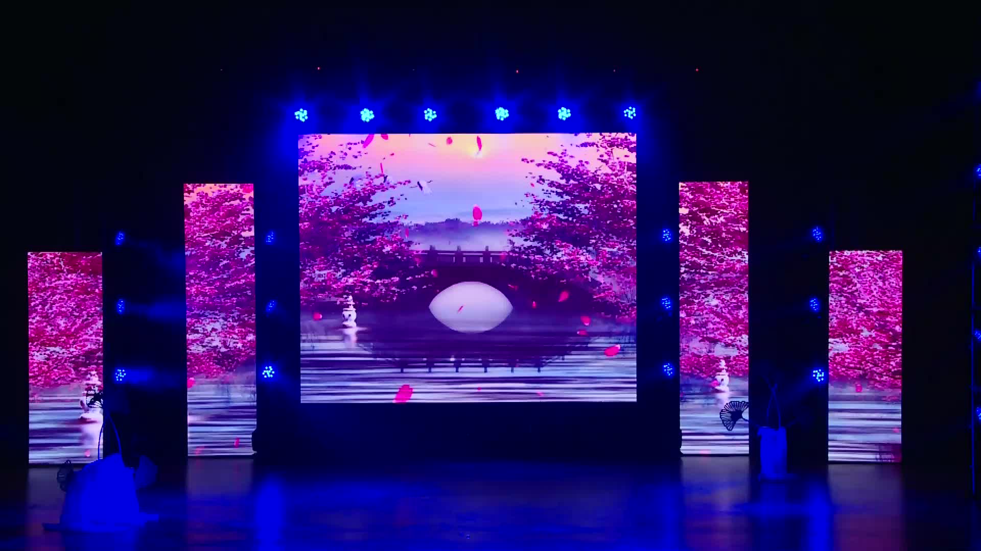 灿灿 《棠梨煎雪》