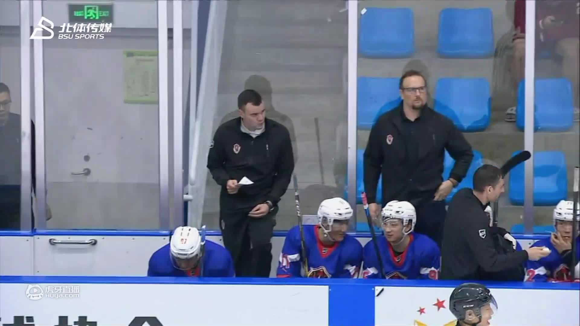 中国男子冰球联赛叶尔马科队vs 奥瑞金俱乐部