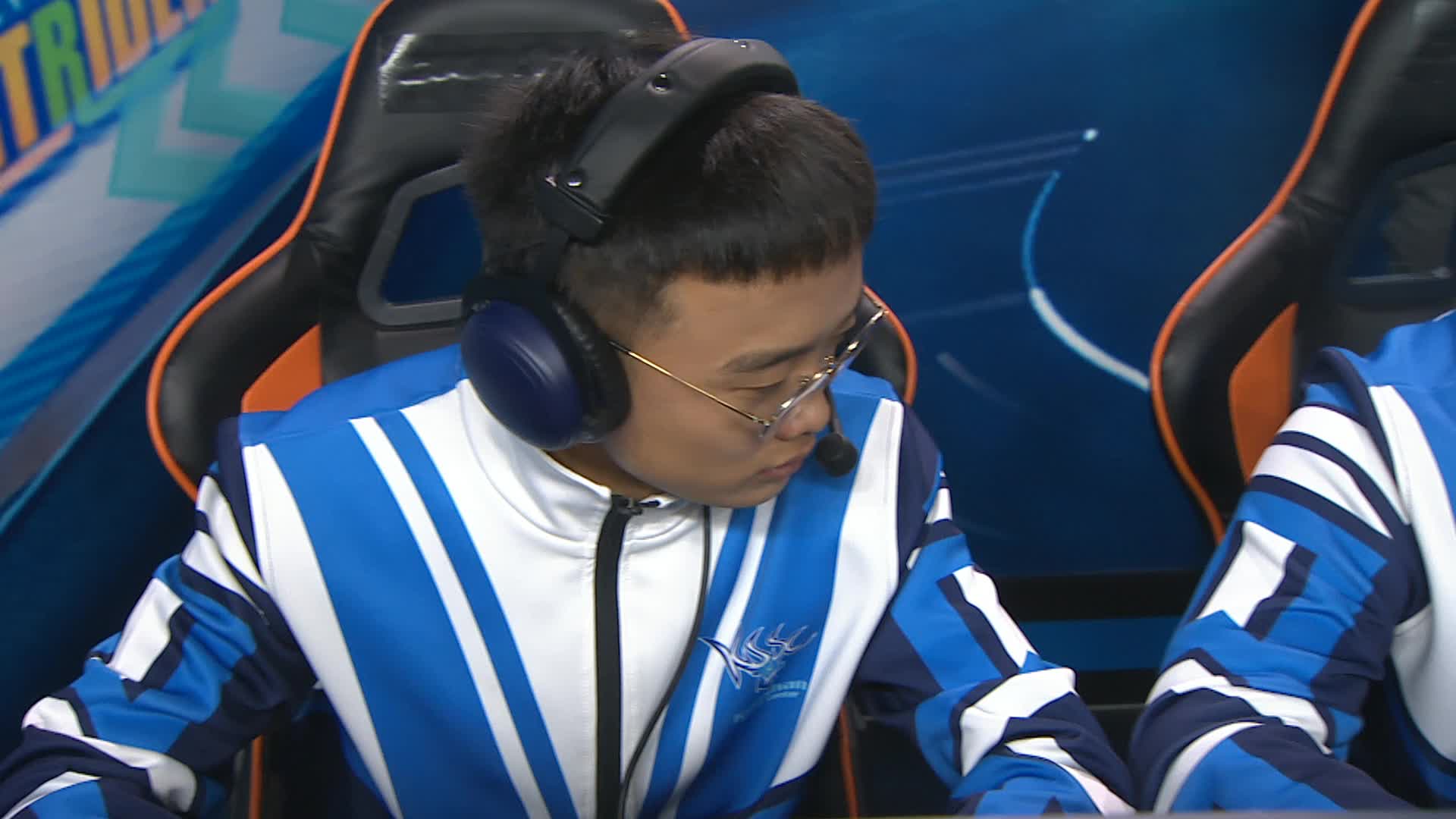 KSSC vs LGD_团队道具赛_跑跑卡丁车手游P1职业联赛预选赛_DAY1