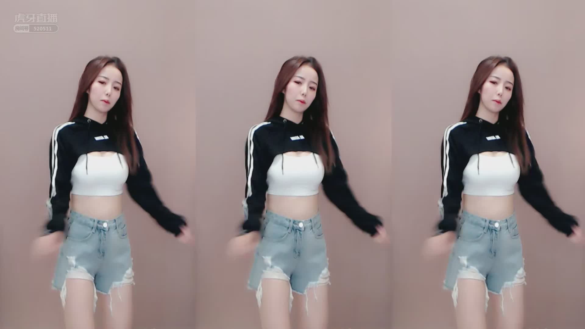 幼夏丶511：性感火辣~今天撩到你了吗？