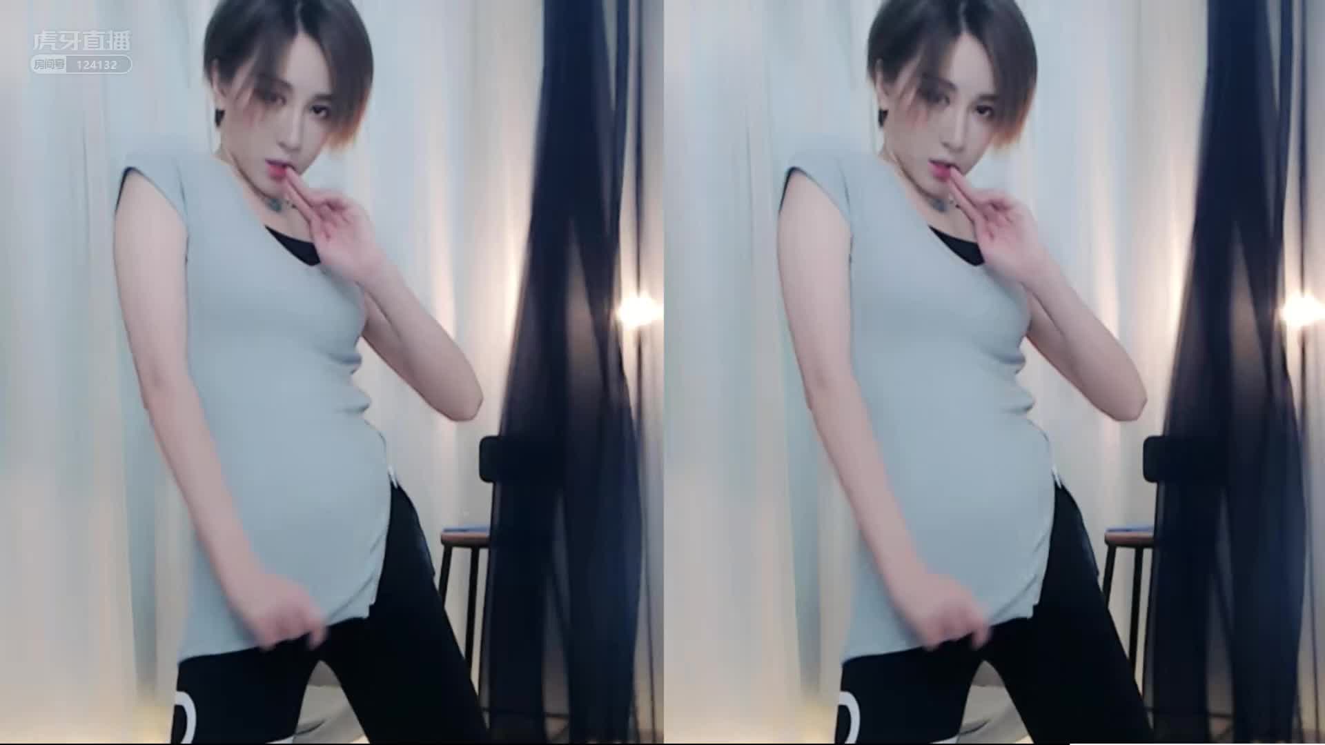 娱加-kina有猫：性感黑丝热舞中哦