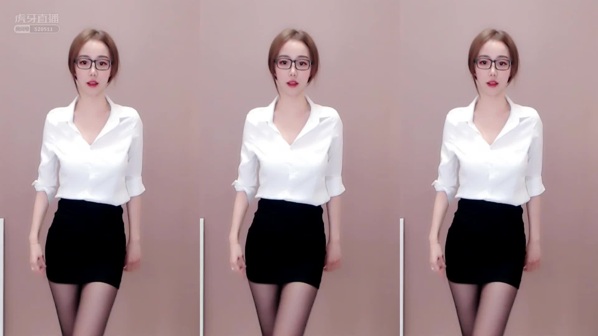 幼夏丶511【天使】：瞬间迸发出令人羡慕的火花，却注定只是匆匆而过。