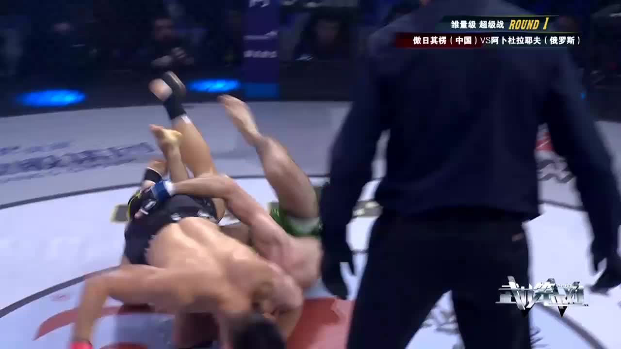 武林笼中对的年终总决赛（3）