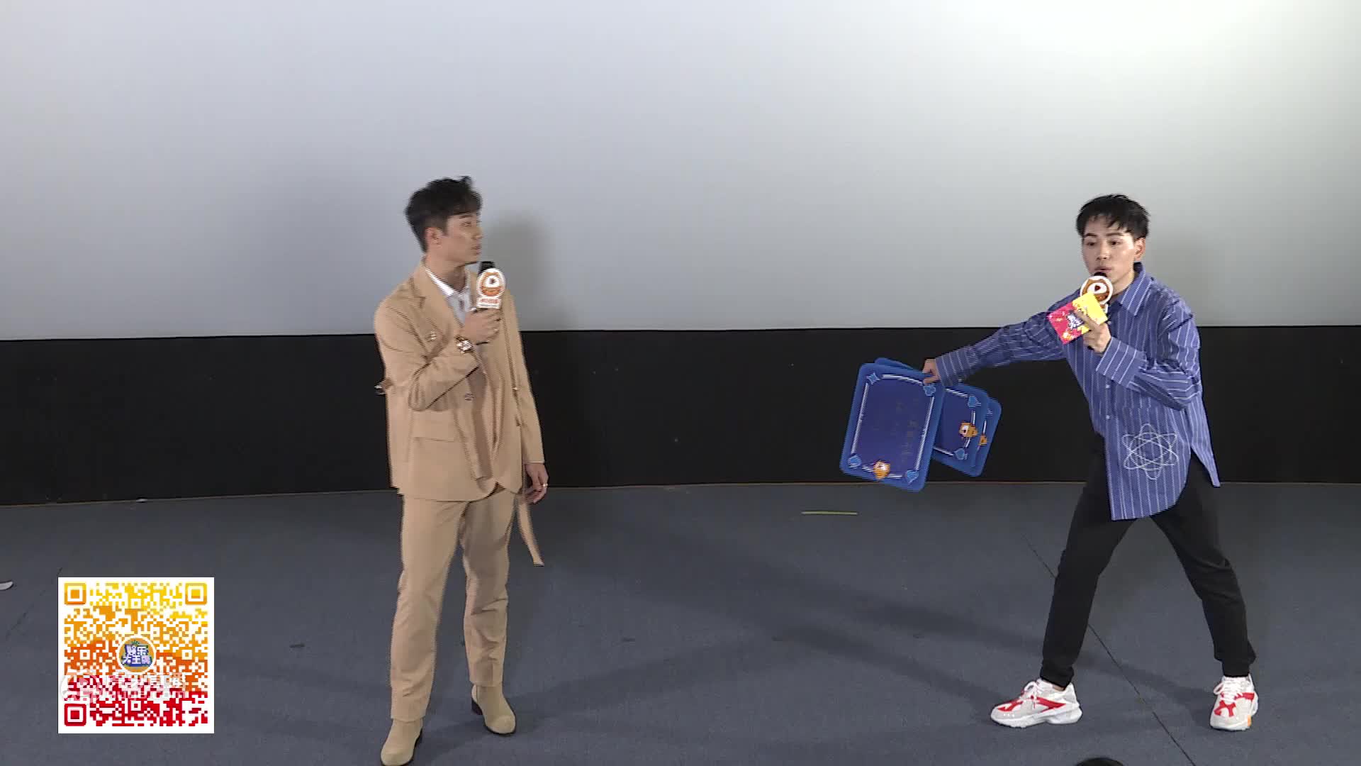 采访，依然是婷er