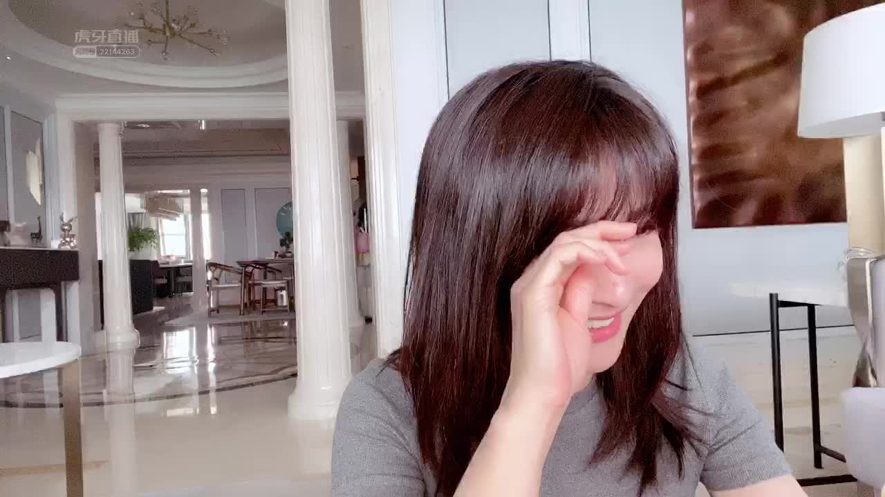 歌手陈冰的宅家小剧场