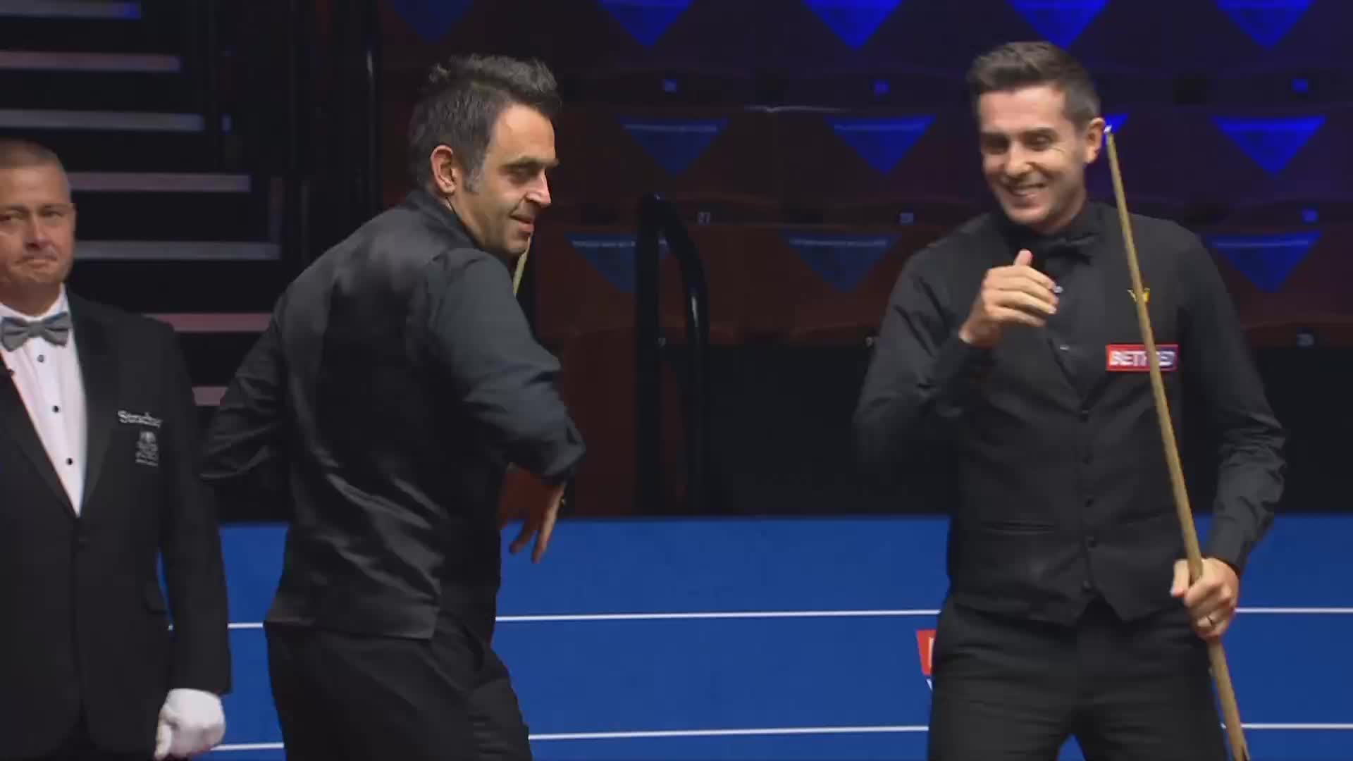 奥沙利文VS塞尔比，8月13日 #斯诺克世锦赛#罗尼万解说21:30场（1）