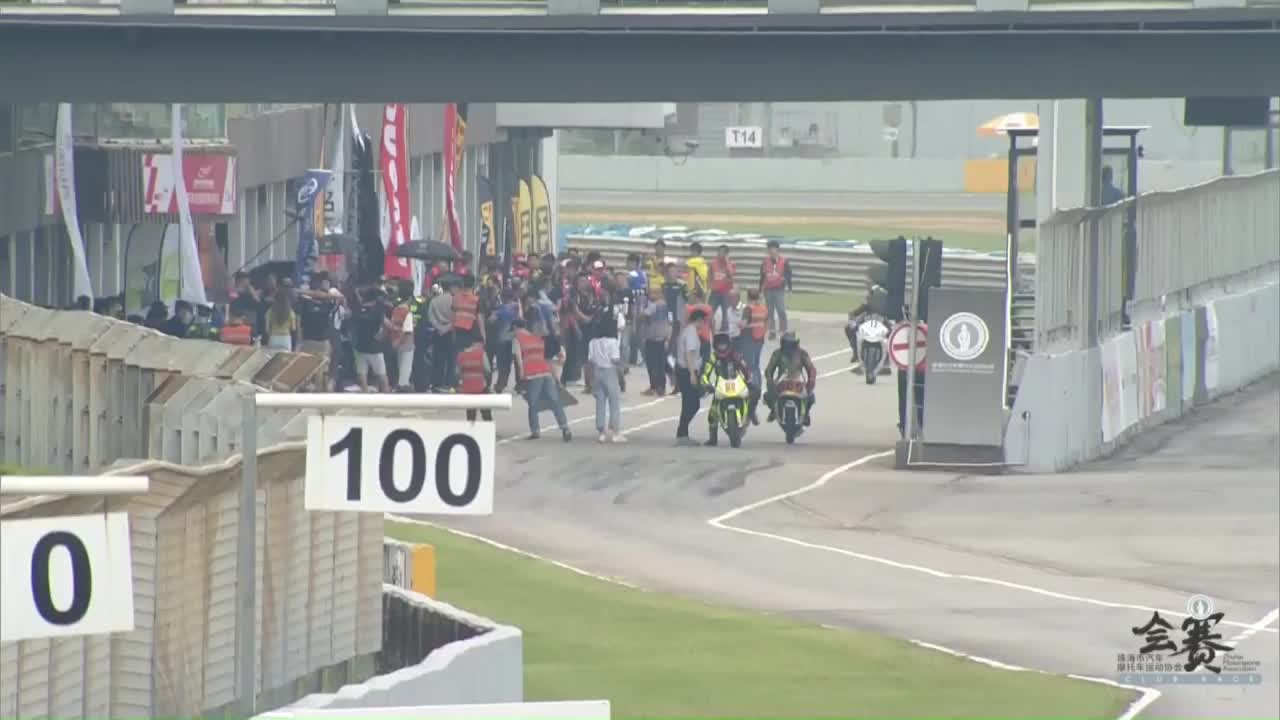 10月6日珠海ZIC摩托车赛_王一博练习赛精彩回顾