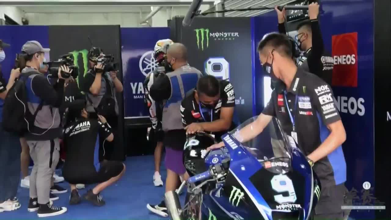 10月6日珠海ZIC摩托车赛_王一博下午练习赛精彩回顾1