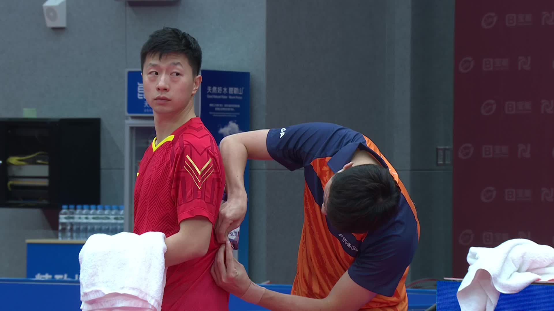 10月7日马龙许昕双打 全国乒乓球锦标赛