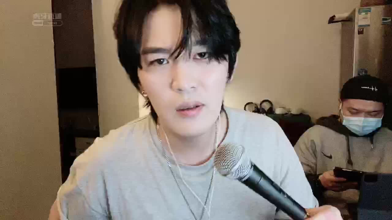 唱作歌手-刘凤瑶携新歌做客听见大牌