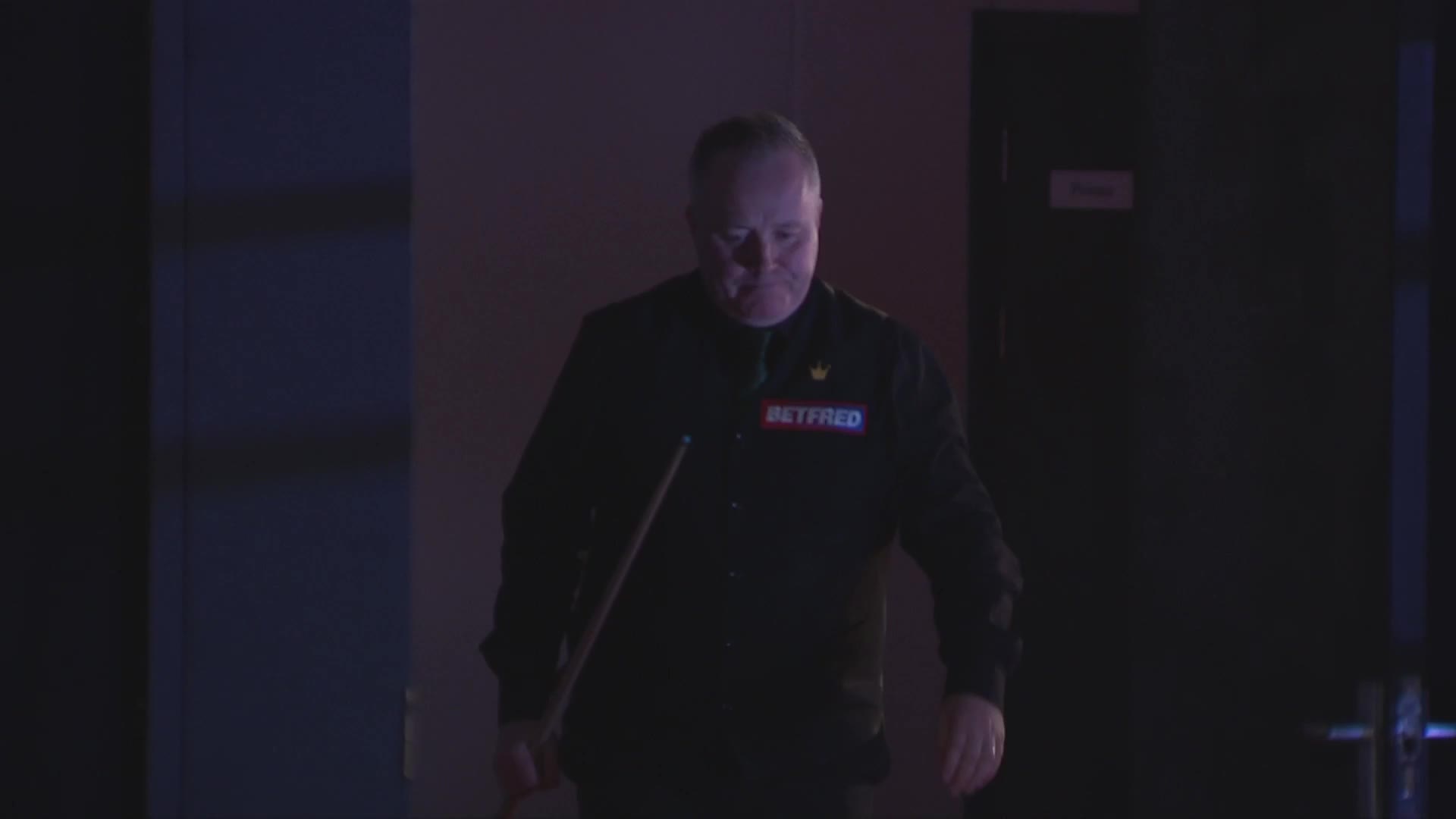 约翰·希金斯VS颜丙涛 17日斯诺克大师赛 下清流