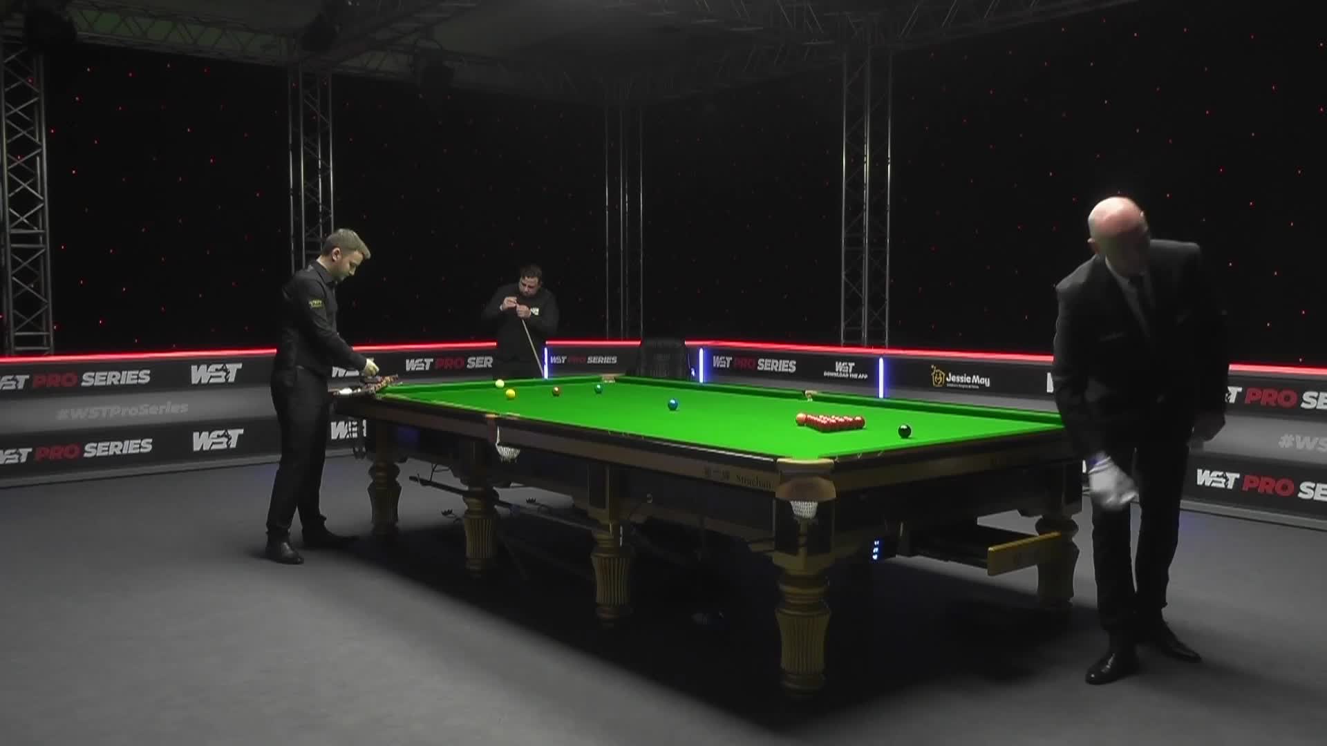 山姆·克雷吉VS比利·卡斯特尔22日斯诺克WST Pro系列赛 清流