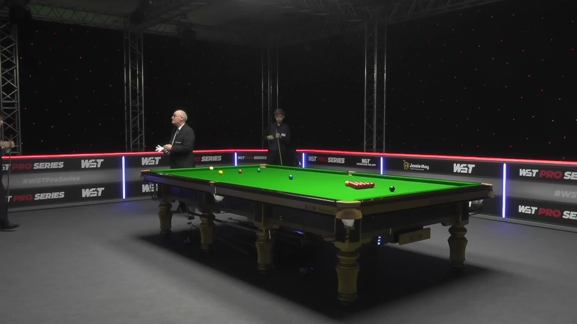 赵心童VS斯佳辉 22日斯诺克WST Pro系列赛 赵心童单杆破百 清流