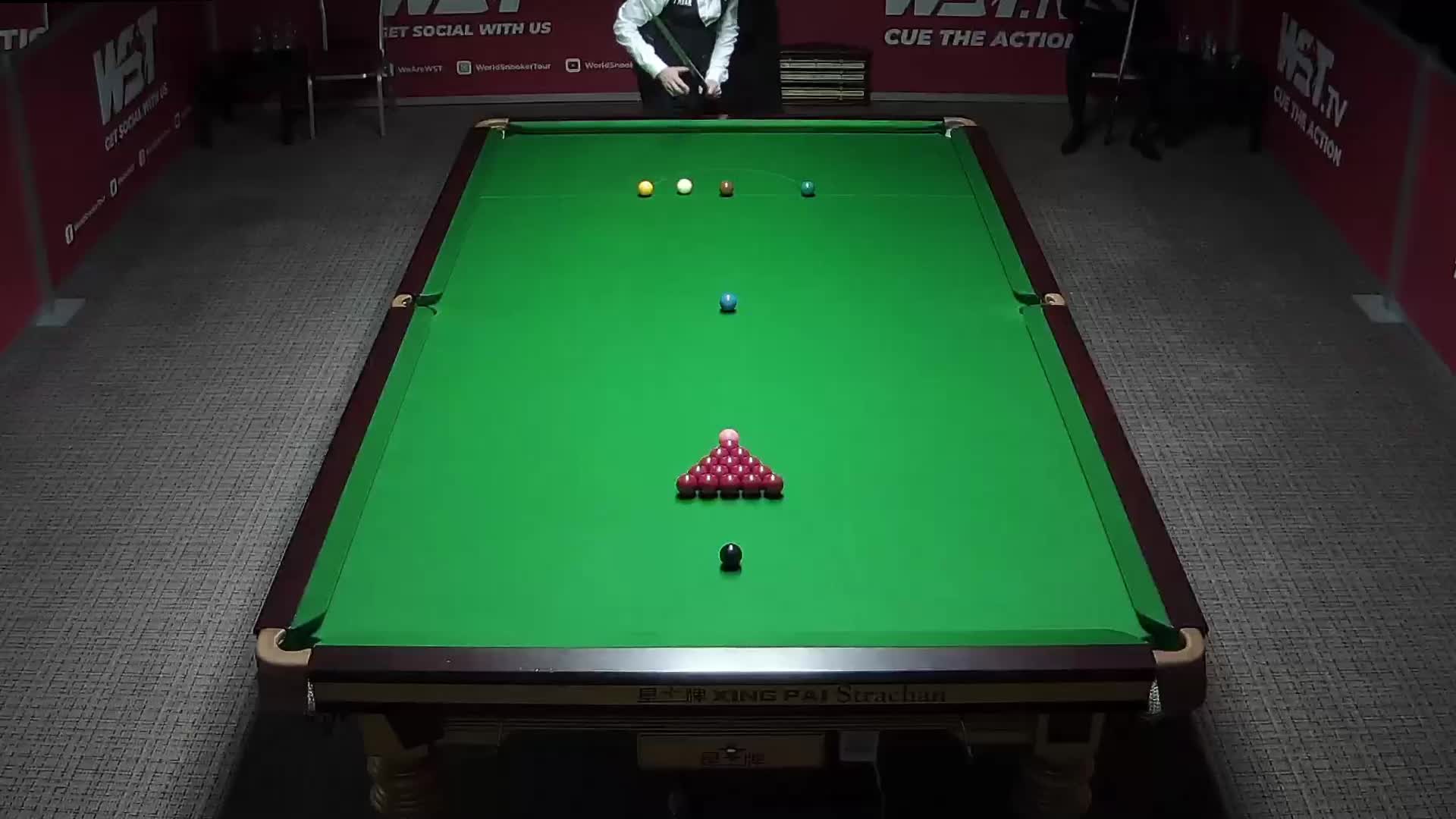 巴里·霍金斯  VS  杰克·琼斯 28日斯诺克德国大师赛 上 清流